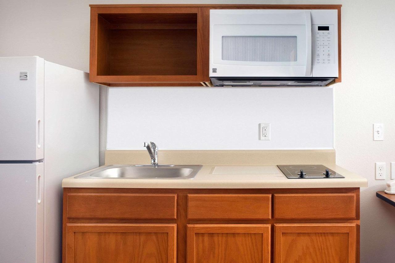 Woodspring Suites Chicago Darien エクステリア 写真